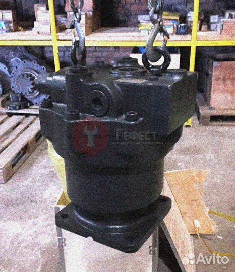 Гидромотор поворота 170303-00050