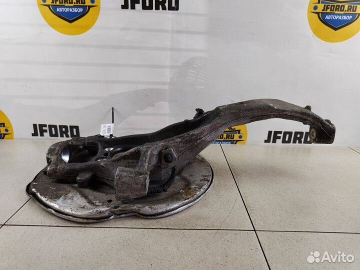 Кулак поворотный передний правый Volvo Xc90 L A2