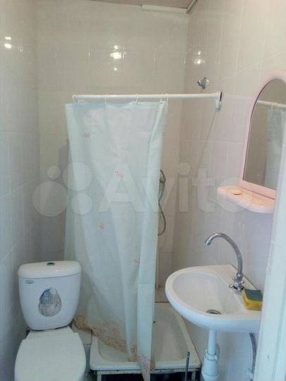 Комната 17 м² в 1-к., 1/2 эт.