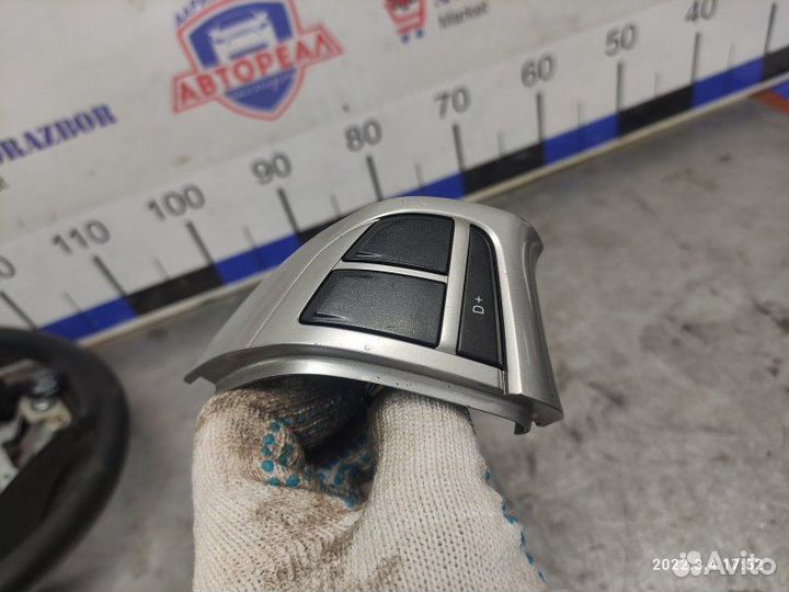 Кнопка многофункциональная правая Ssang Yong