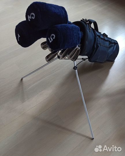 Набор клюшек для гольфа Volt