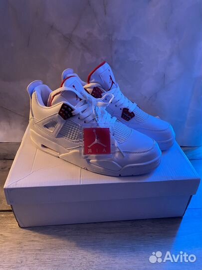 Nike Air Jordan 4 Retro