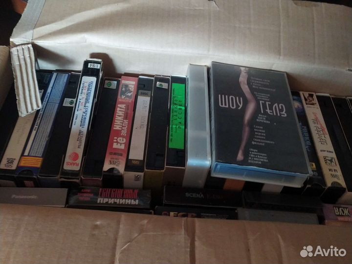 Видеокассеты