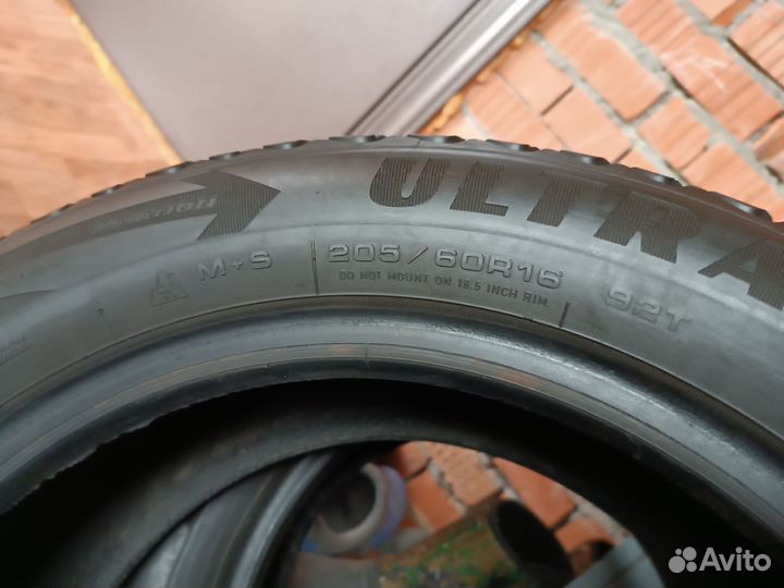 Goodyear Ultragrip Ice Arctic 205/60 R16 92