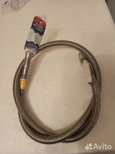 Подводка для газа сильфонная 1,2 м. Новая