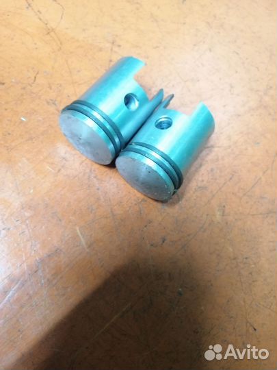 Поршень новый Ш58