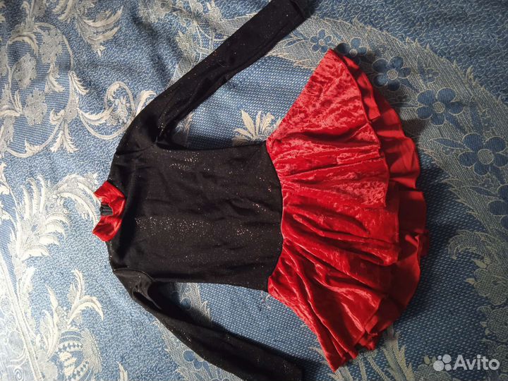 Платье для фигурного катания 110 см