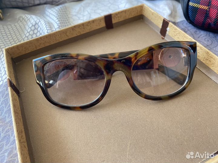 Солнцезащитные очки женские