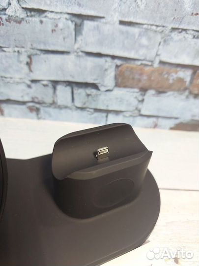 Беспроводная зарядка 3в1