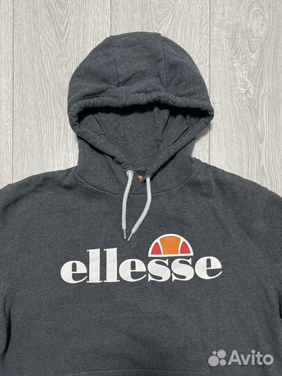 Ellesse