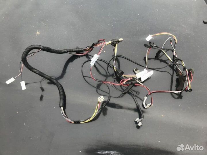 Проводка двери Chevrolet Niva