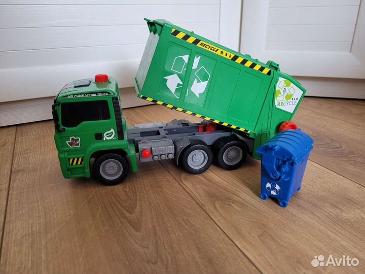 Пожарная машина bruder