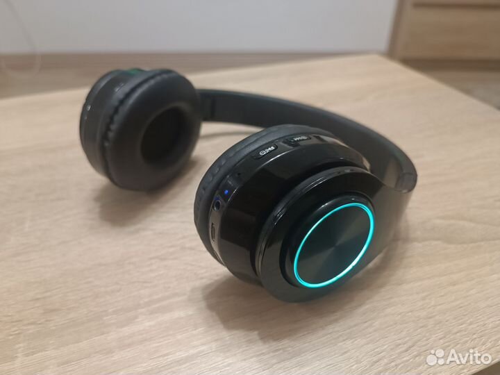 Беспроводные наушники