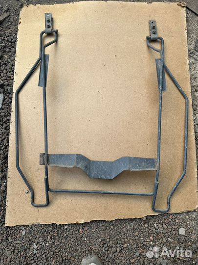 Крепление запаски