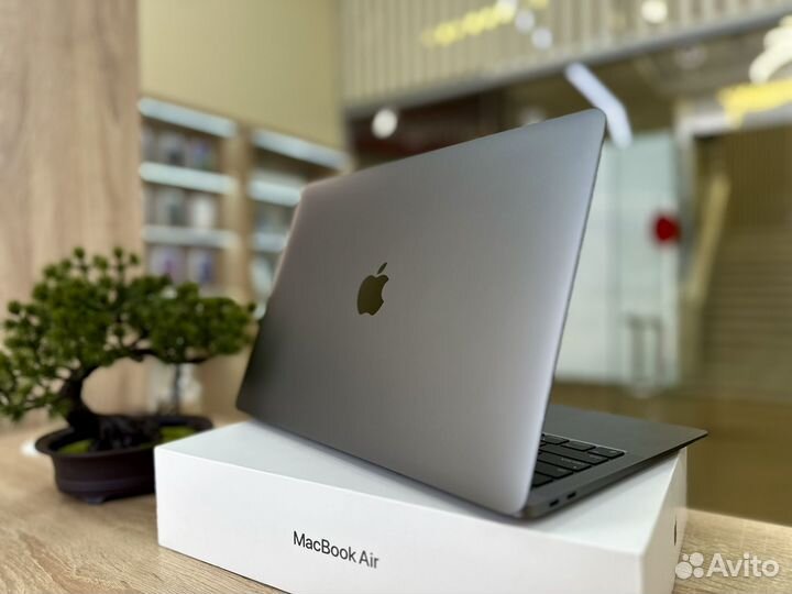 Apple MacBook air 13 2020 m1