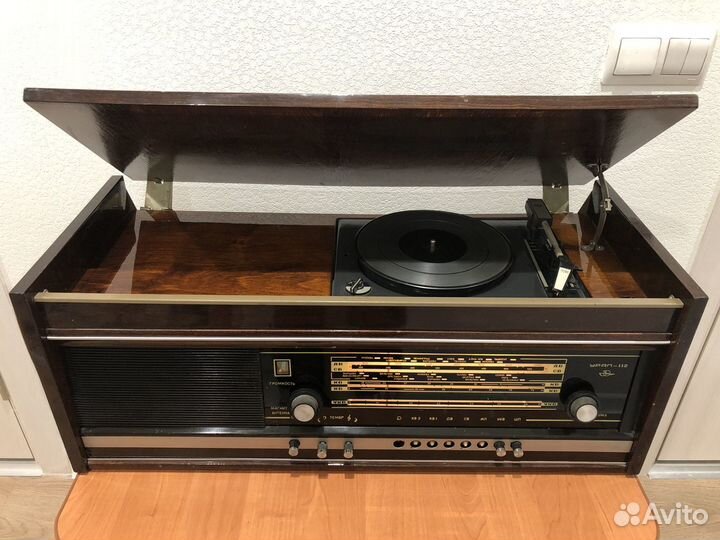 Радиола Урал 112