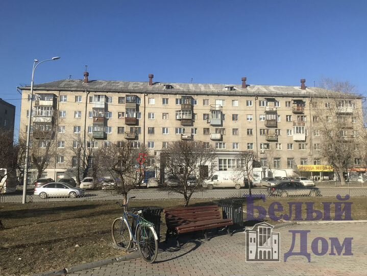 Сдам торговое помещение, 257 м²