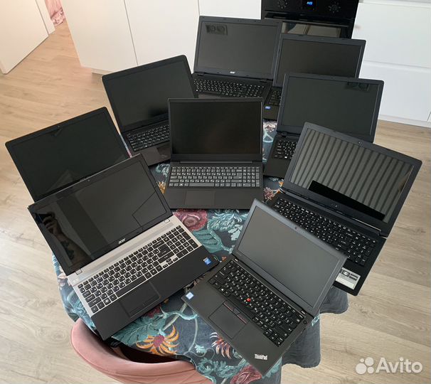 Intel Core i5/ 8GB/ SSD 256GB/ 15.6