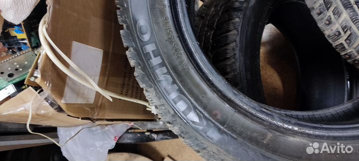 Kumho I'Zen KW22 205/55 R16