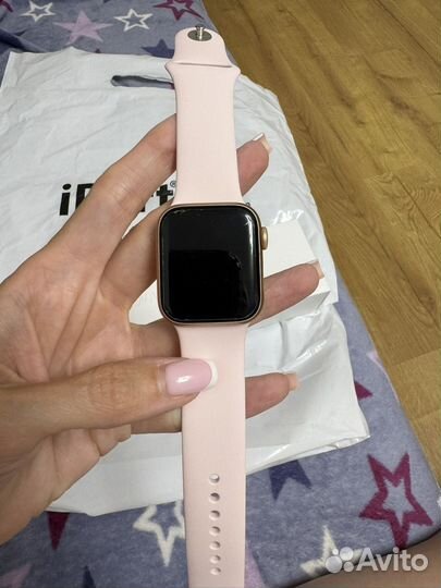 Apple watch series 5 40mm