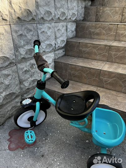 Детский трехколесный велосипед