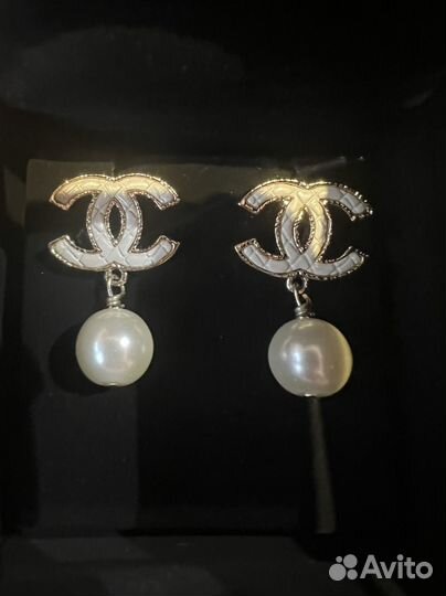 Серьги Chanel