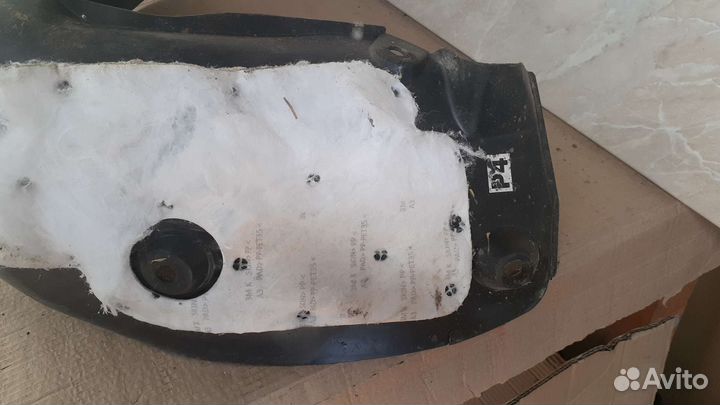 Задний правый локер Киа Церато 3