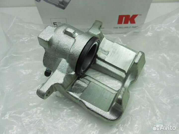 Audi/Seat/VW Тормозной Суппорт передний правый