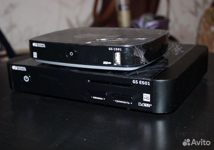 Продам комплект Триколор тв на 2 телевизора