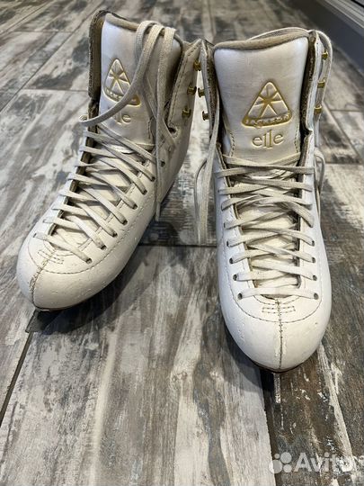 Фигурные коньки Jackson Elle