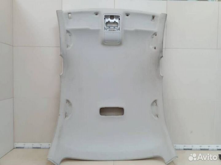 Обшивка потолка Skoda Octavia