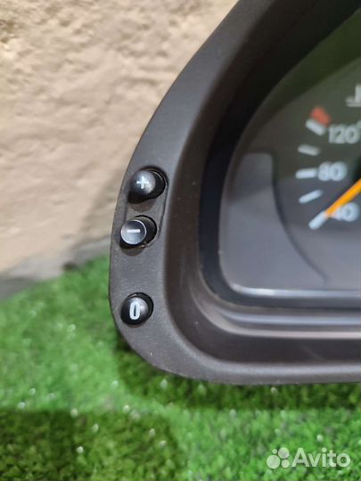 Приборная панель Mercedes w210