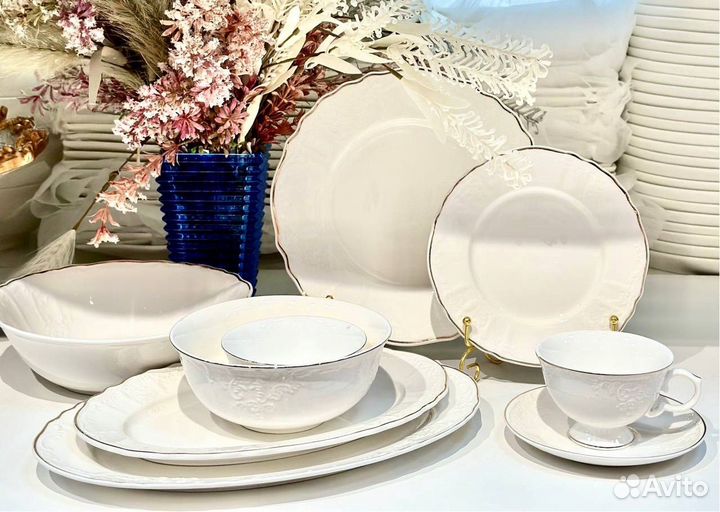 Чайно столовый сервиз 39 предметов