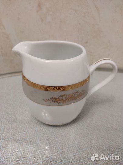 Сахарница и молочник фарфор Yoko Hissan