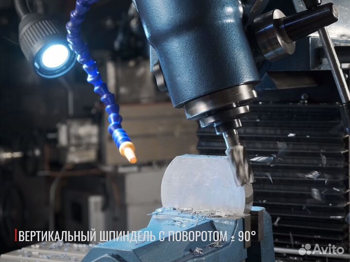 Широкоуниверсальный фрезерный станок сф676