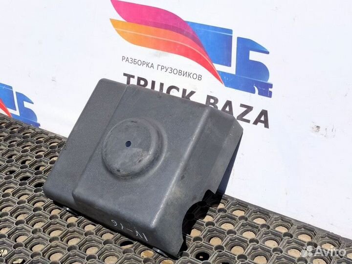 Крышка бака AdBlue Iveco Stralis