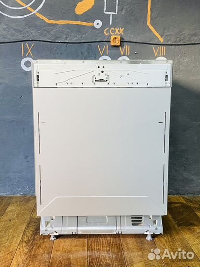 Посудомоечная машина Miele G2272 SCVi