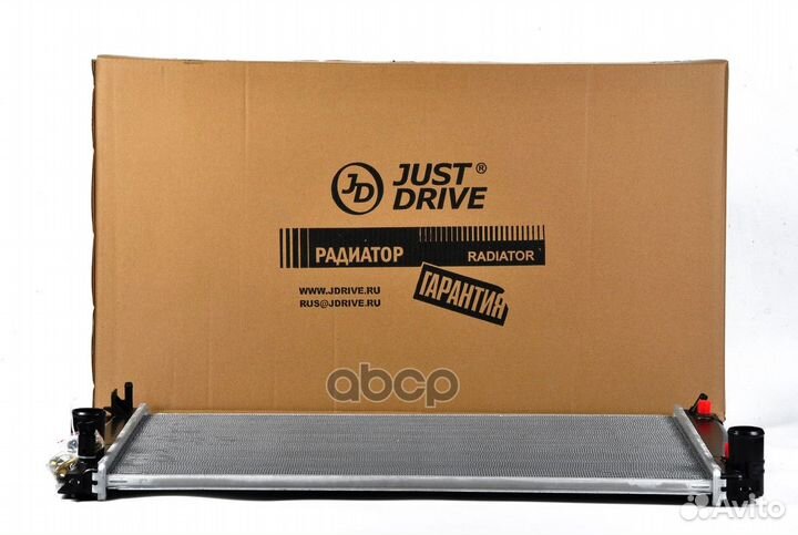 Радиатор двигателя A/T JPR0050 Just Drive