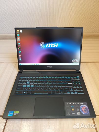 Новый Игровой ноутбук MSI Cyborg 15 A13VF-1223XRU