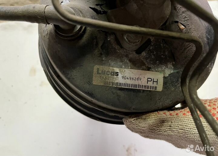 Главный тормозной цилиндр в сборе Opel Omega B