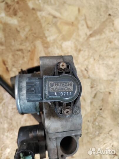 Дросельная заслонка Nissan Primera P11