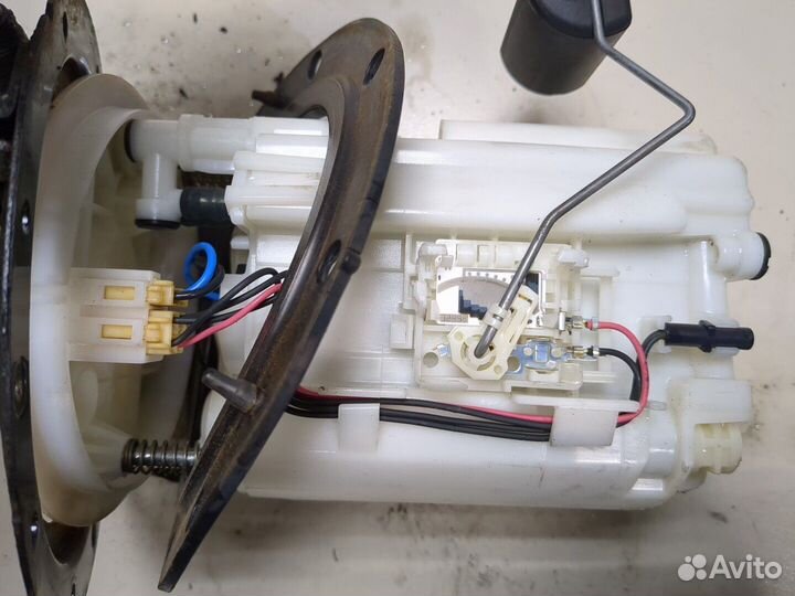 Насос топливный электрический Subaru Legacy Outbac