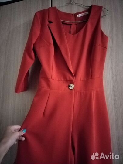 Комбинезон женский