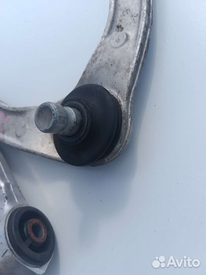 Рычаг передний верхний Nissan Fuga Y51