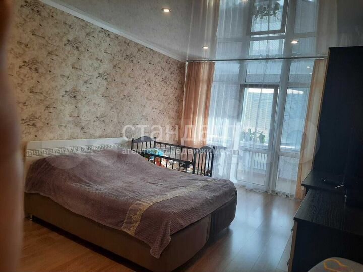 3-к. квартира, 94,7 м², 2/5 эт.