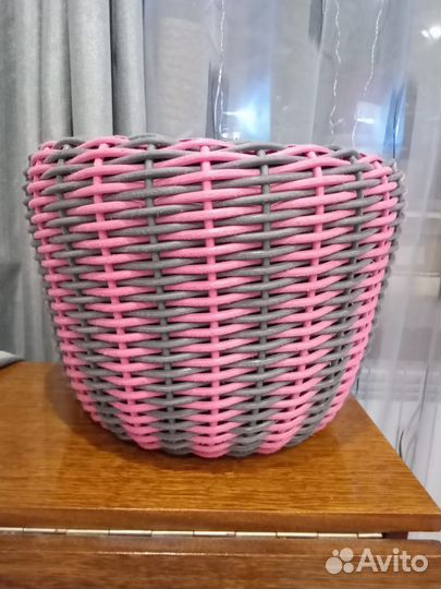 Корзина плетеная для цветов