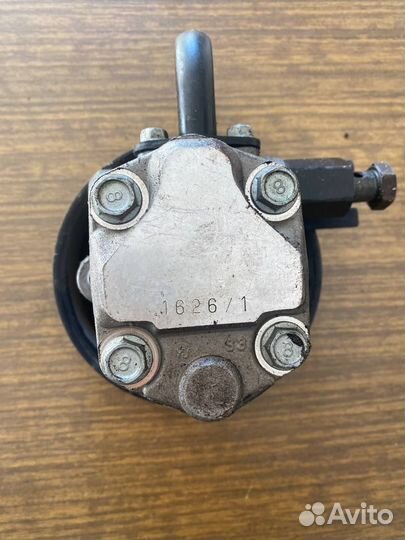 Насос гур kia carnival 2