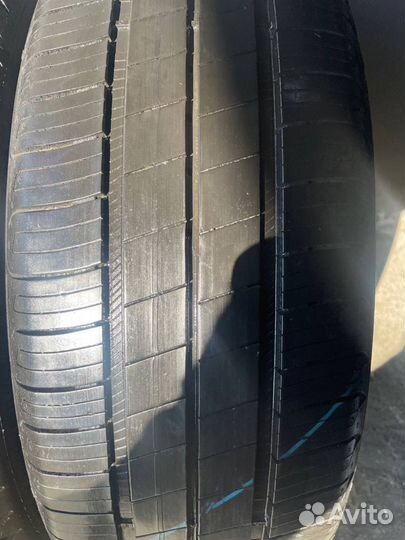 Goodyear EfficientGrip Performance 195/60 R18 96Y