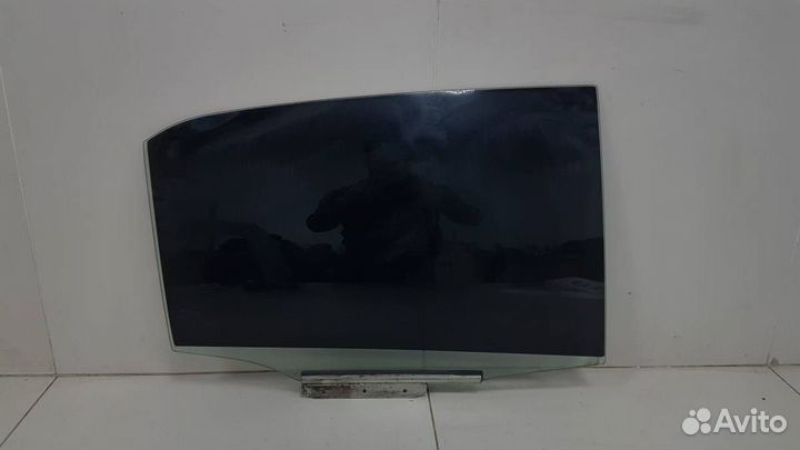 Стекло двери задней правой Toyota Corolla E180 2013