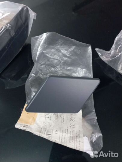 BMW 3 Е90 Рестайлинг Крышка омывателя фары левой